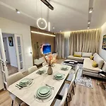 Amelia 2br-2ba New Boulevard Appartement *