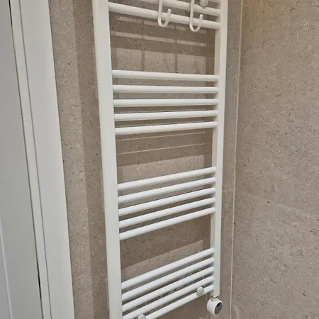 Amelia 2br-2ba New Boulevard * تيرانا