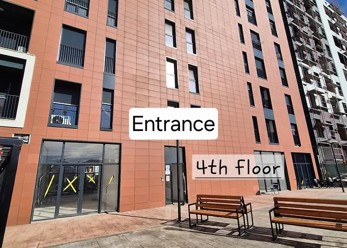 Apartment Amelia 2br-2ba New Boulevard