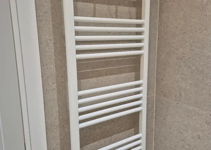 Amelia 2br-2ba New Boulevard * טיראנה