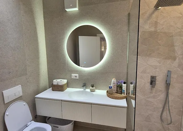 דירה Amelia 2br-2ba New Boulevard טיראנה